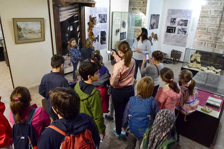 Grad za site im pokaza na decata kako da se saka i cuva Skopje 2