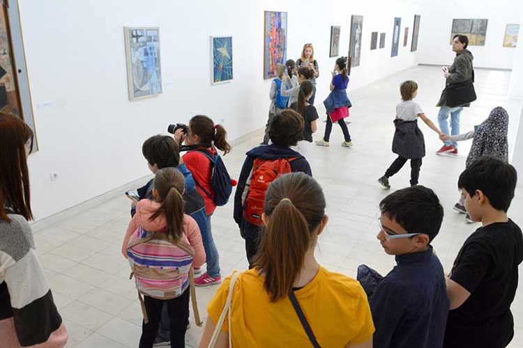 Grad za site im pokaza na decata kako da se saka i cuva Skopje 1